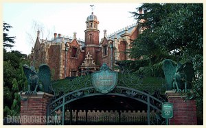 Haunted Mansion facade